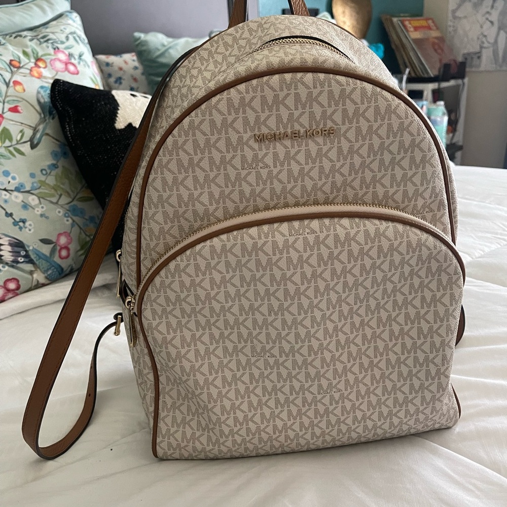 Michael kors Backpack!